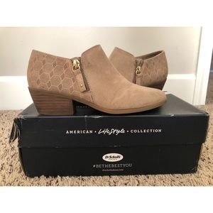 Dr. Scholls Booties Size 6